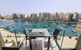 Supreme Seafront Apt With Balcony In St.Julian'S